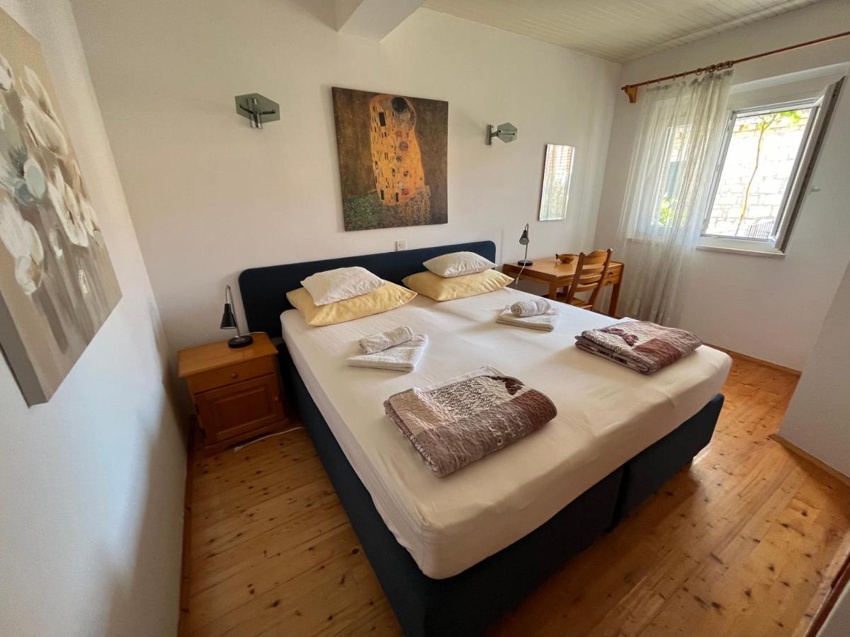 Apartments Suda 룸바르다 외부 사진