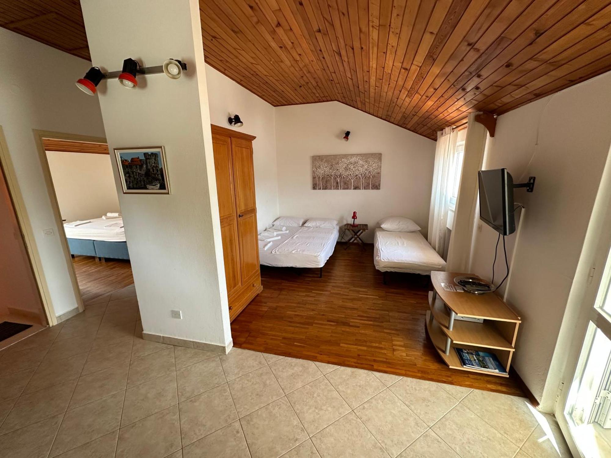 Apartments Suda 룸바르다 외부 사진
